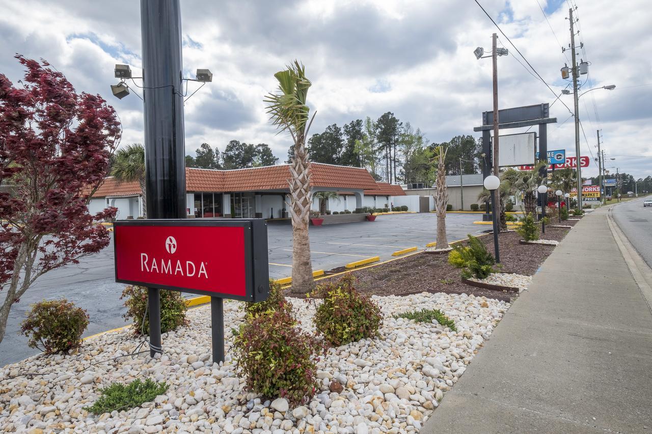 Ramada By Wyndham Walterboro Hotel Exterior photo